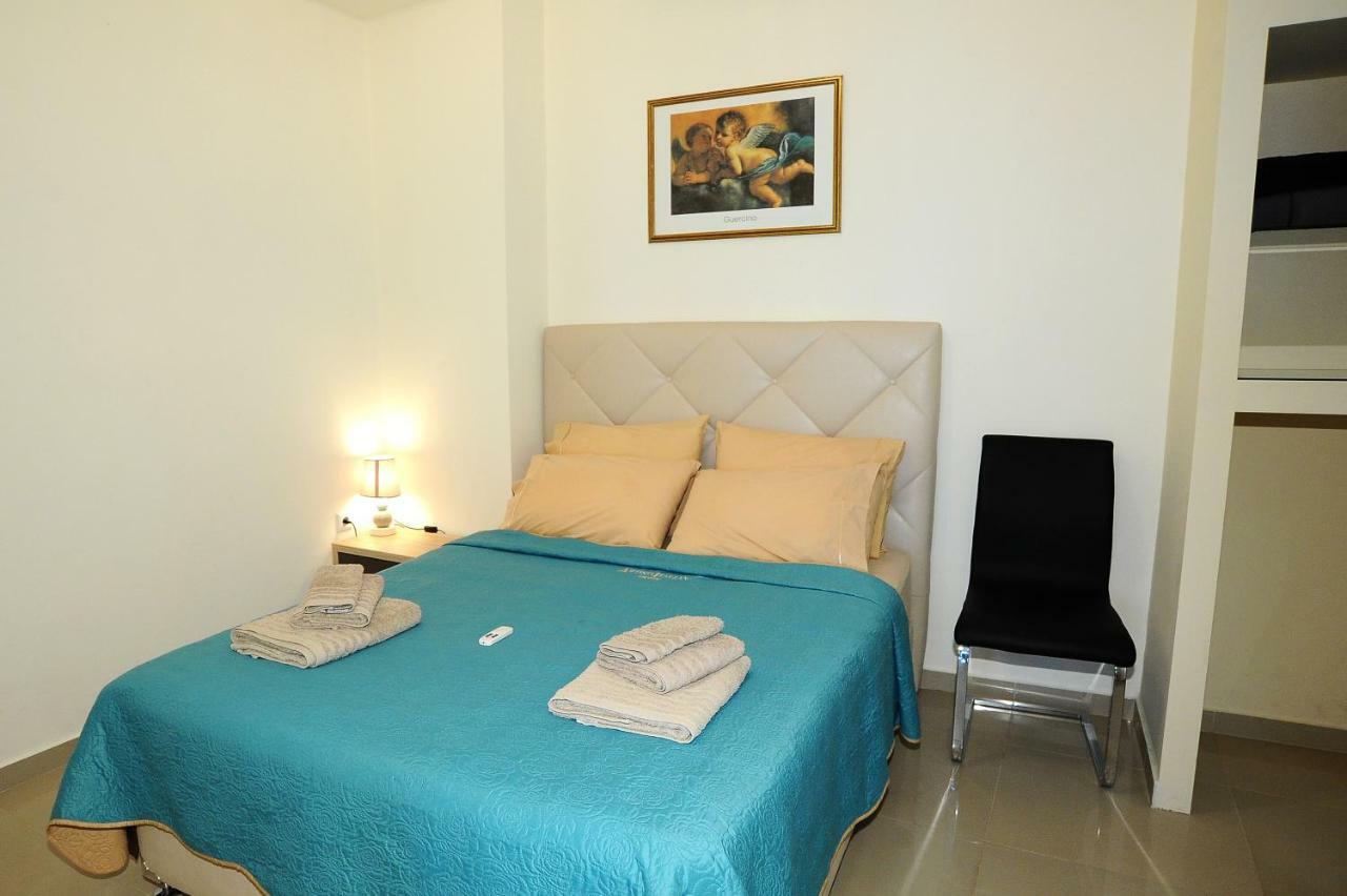 Thalia Premium Apartment Kavala Exteriör bild