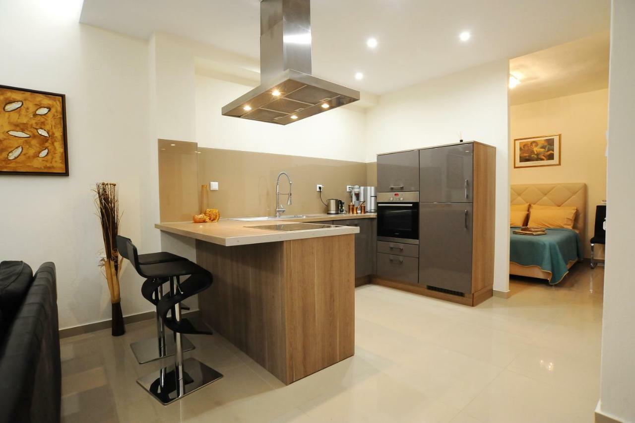 Thalia Premium Apartment Kavala Exteriör bild